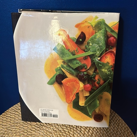 The Gramercy Tavern Cookbook
Book by Dorothy Kalins and Michael Anthony - Picture 2 of 4